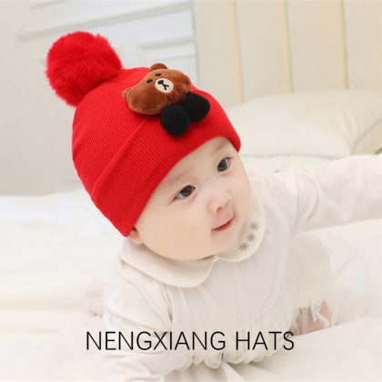 Single pompom cartoon style cap warm for boys and girls
